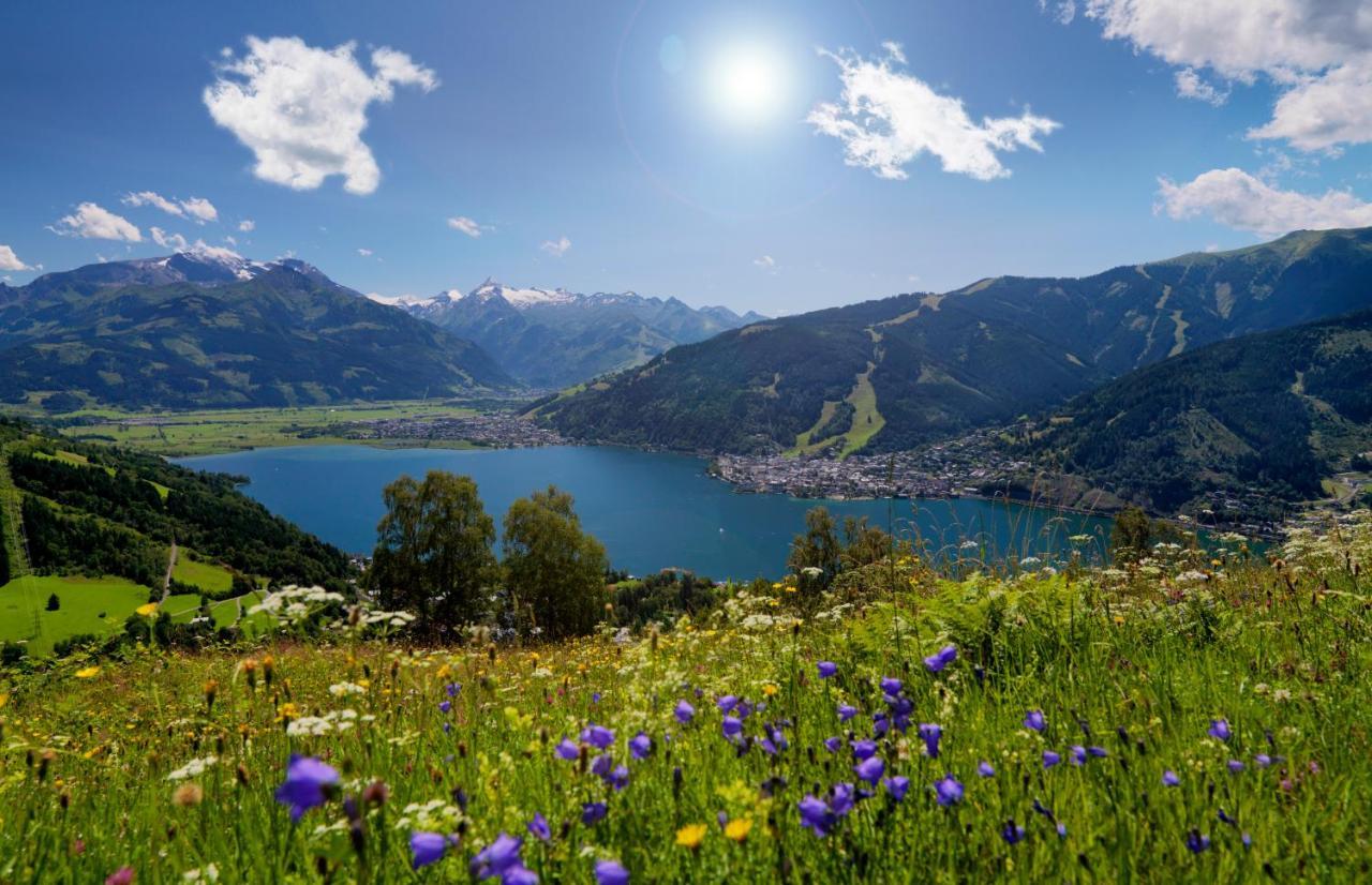 Dahoam By Sarina - Village Appartements Zell am See Exterior foto